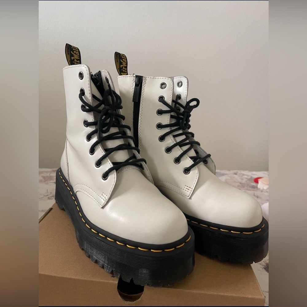 Dr. Marten’s Jadon Boots